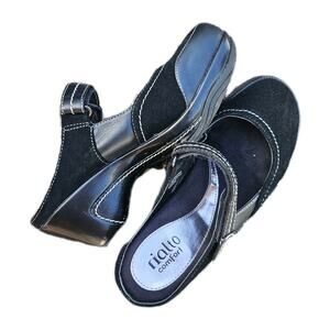 Rialto Comfort Mystical Black Leather Clogs